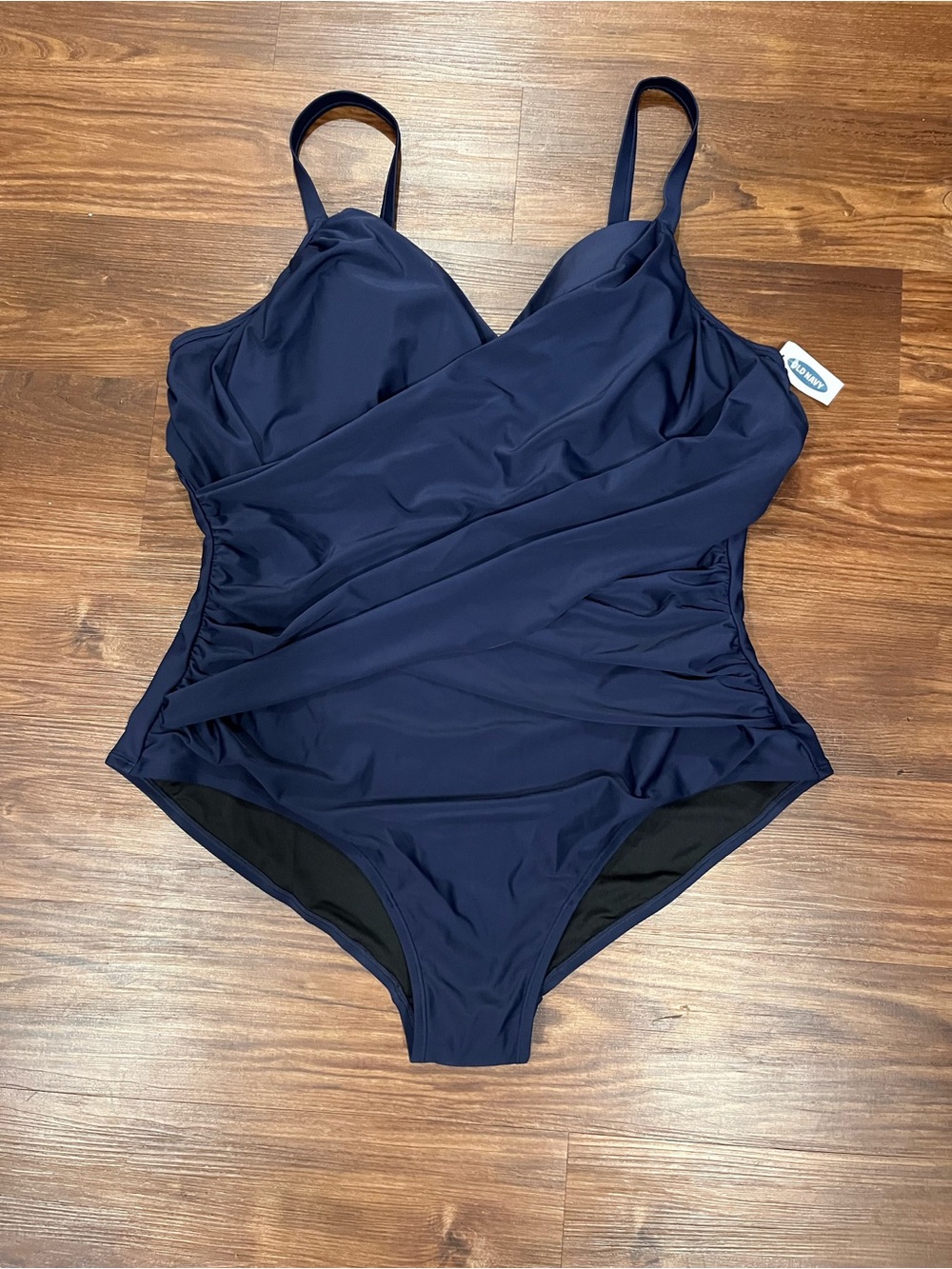 NWT Old Navy Wrap-Front Secret-Smooth Underwire Plus-Size Swimsuit Size 4X Plus